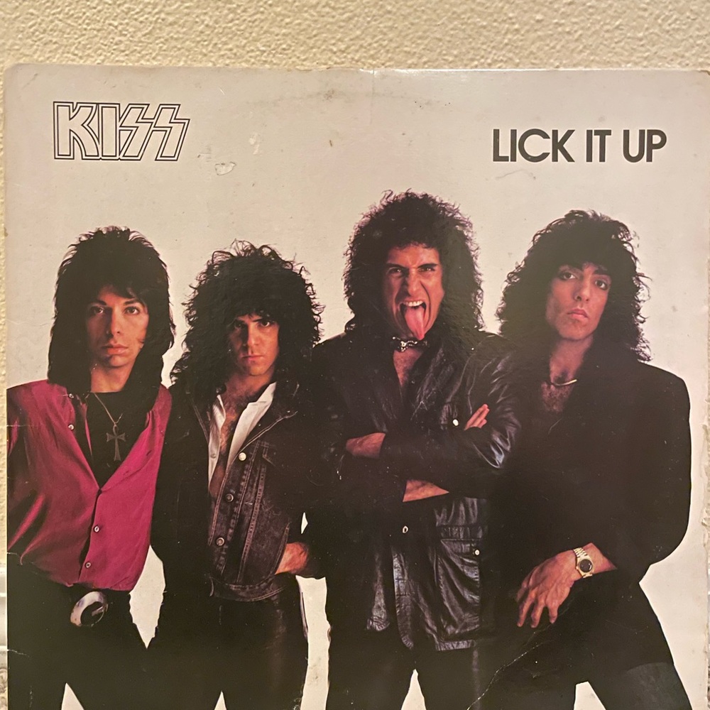Kiss Vinyl Lick It Up